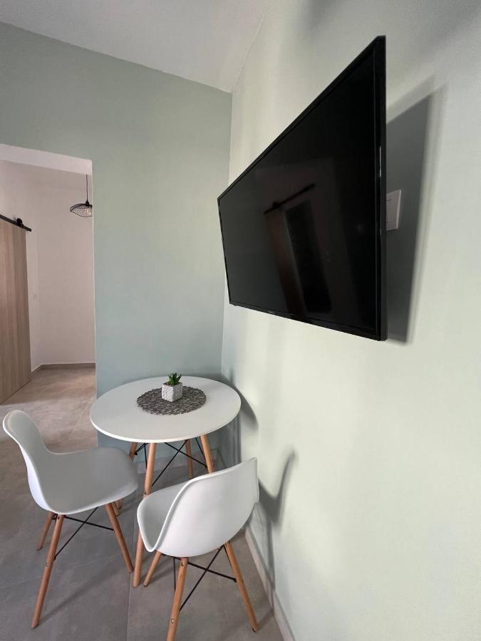 Elefsinian Mysteries Apartments Eleusis Exterior photo