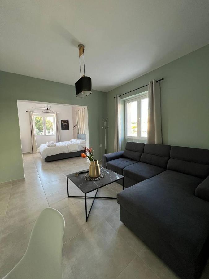 Elefsinian Mysteries Apartments Eleusis Exterior photo