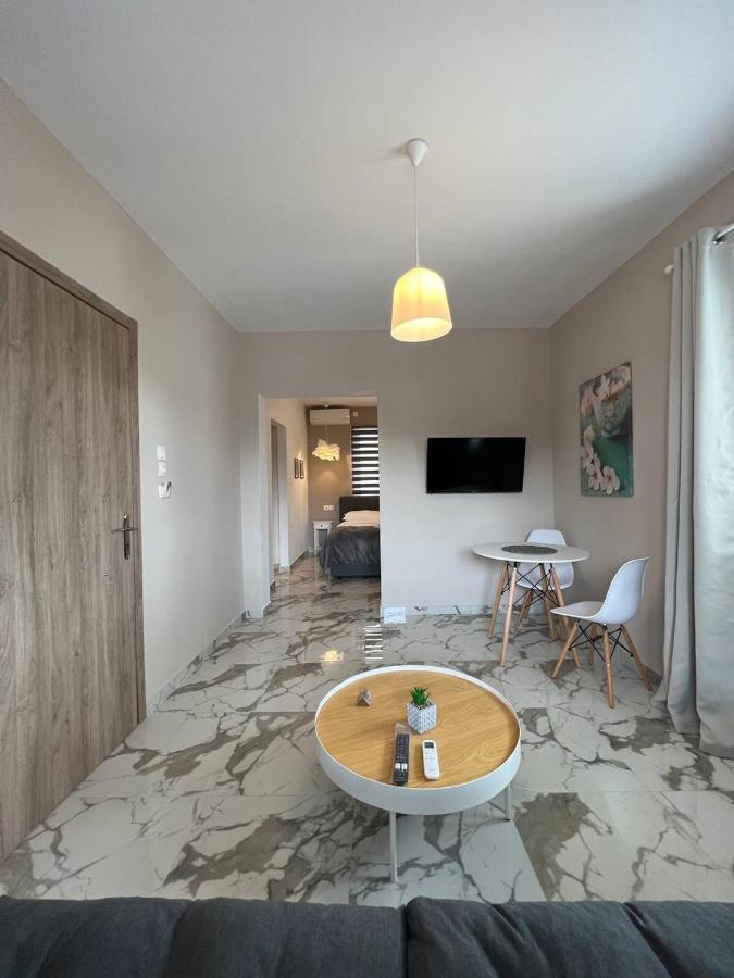 Elefsinian Mysteries Apartments Eleusis Exterior photo